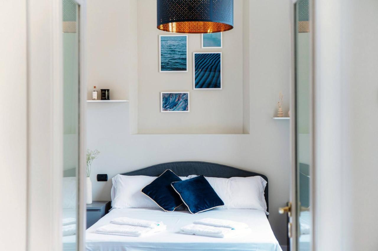 Shades Of Lake - Blue Apartment Como Exterior photo