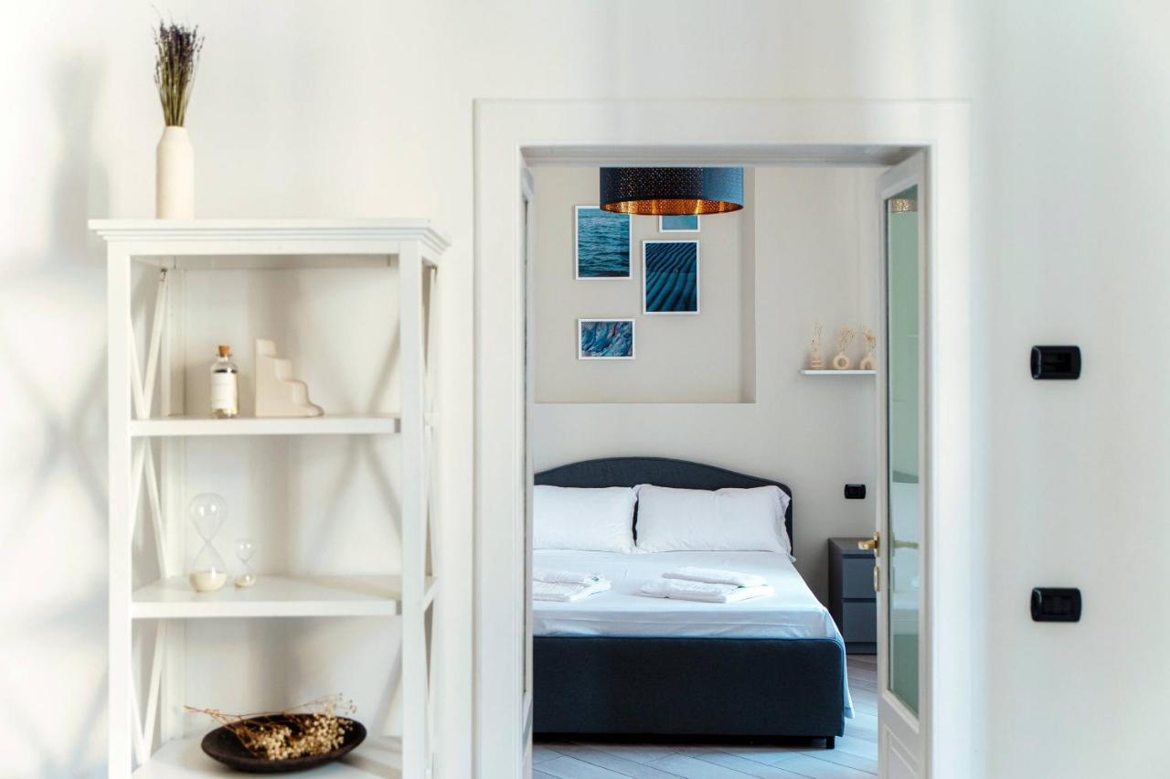 Shades Of Lake - Blue Apartment Como Exterior photo