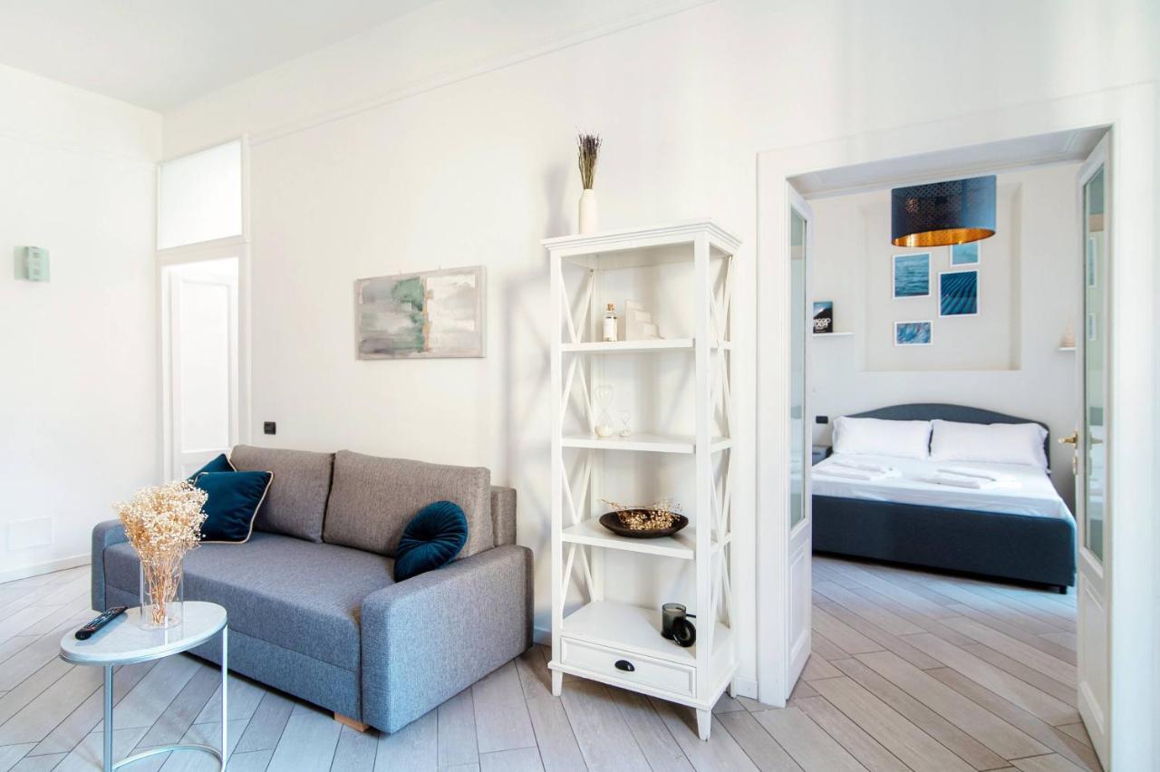 Shades Of Lake - Blue Apartment Como Exterior photo
