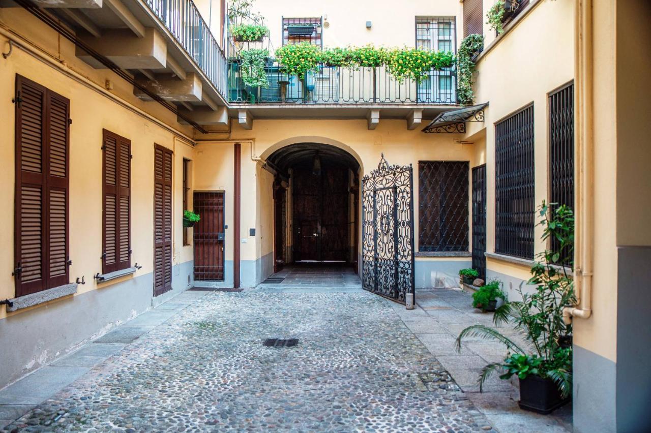 Shades Of Lake - Blue Apartment Como Exterior photo